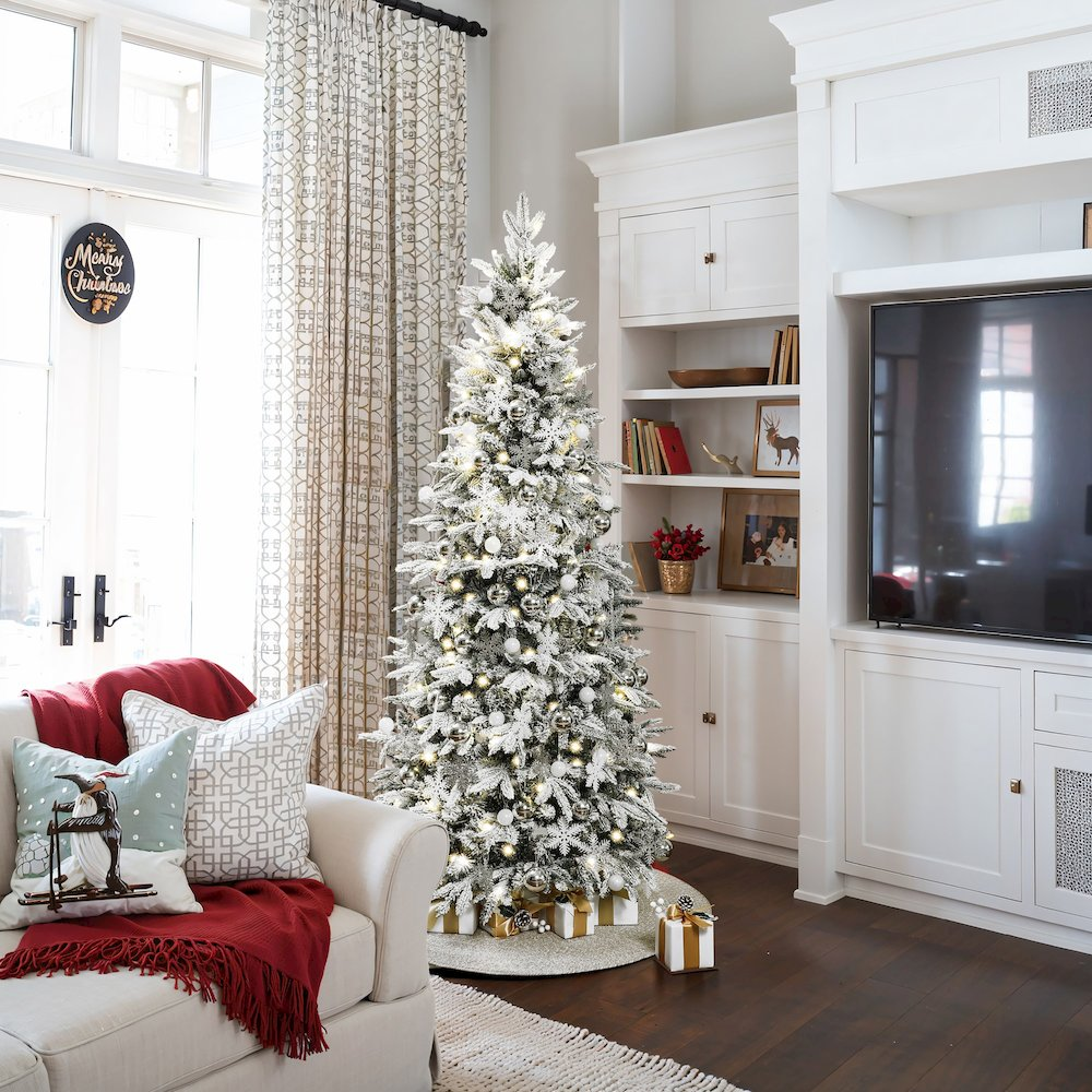 LuxenHome 6Ft Pre-Lit Snow Flocked Pop-Up Artificial Christmas Tree - Mercantile Mountain