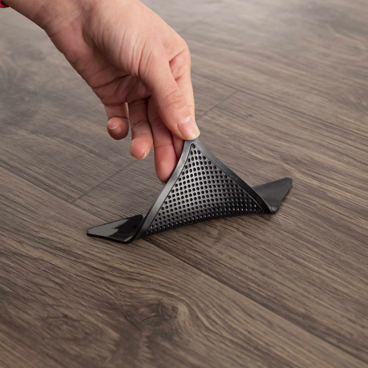 Non-Slip Corner Pad - Mercantile Mountain