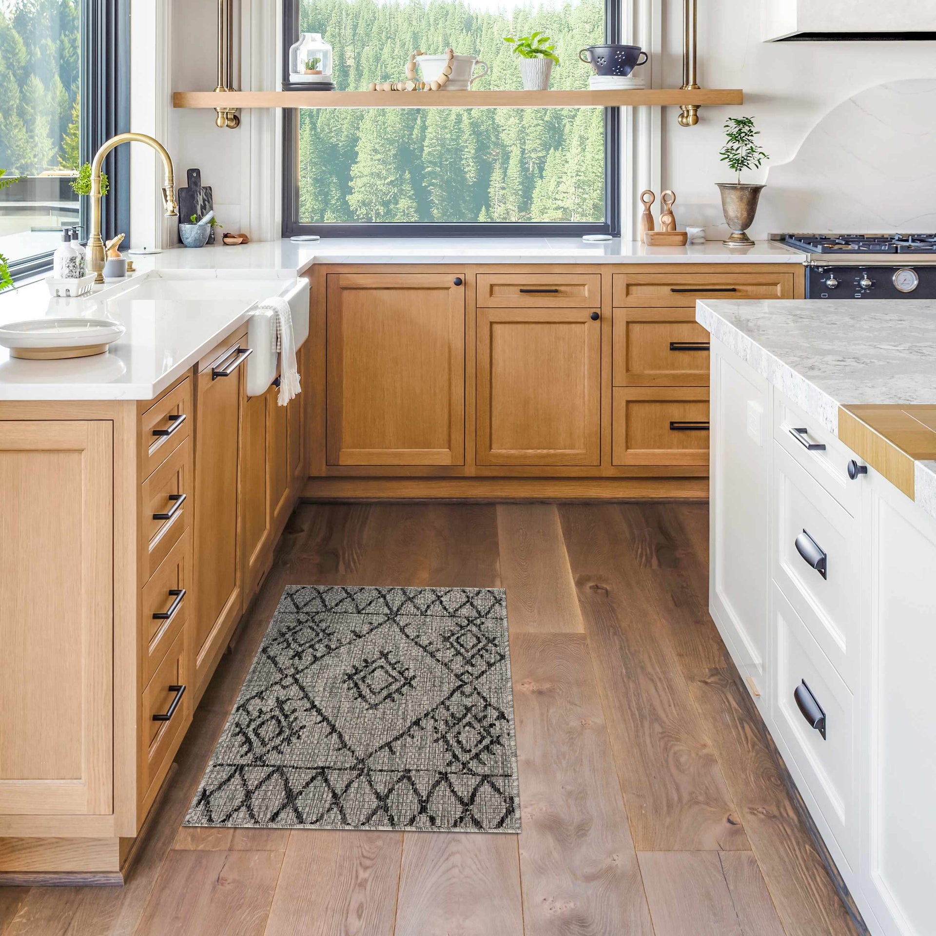 Marwood  Indoor & Outdoor Rug - Mercantile Mountain