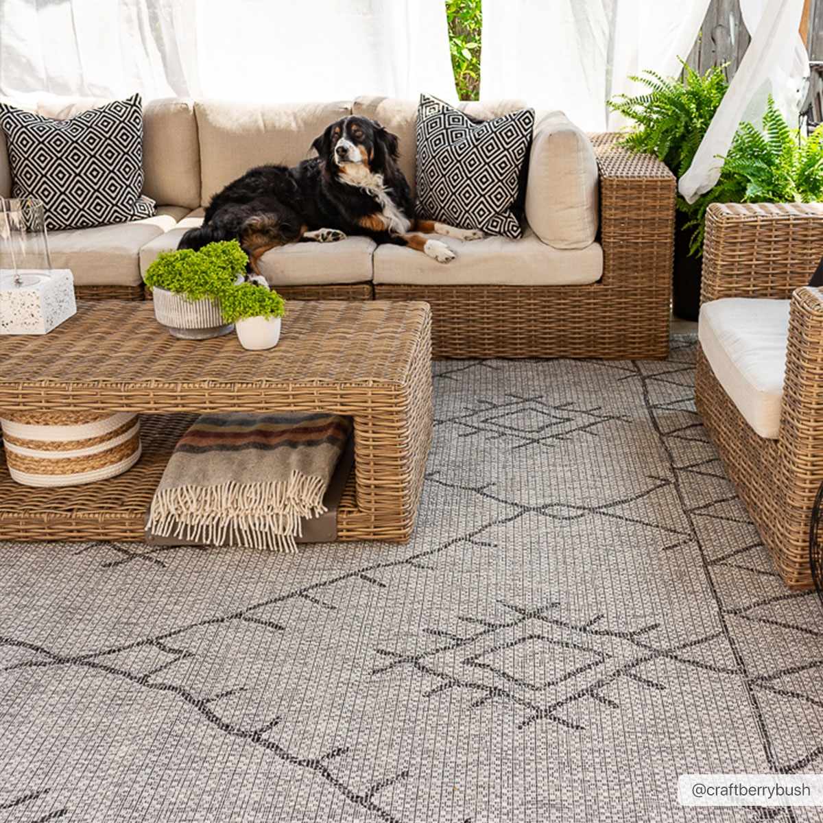 Marwood  Indoor & Outdoor Rug - Mercantile Mountain