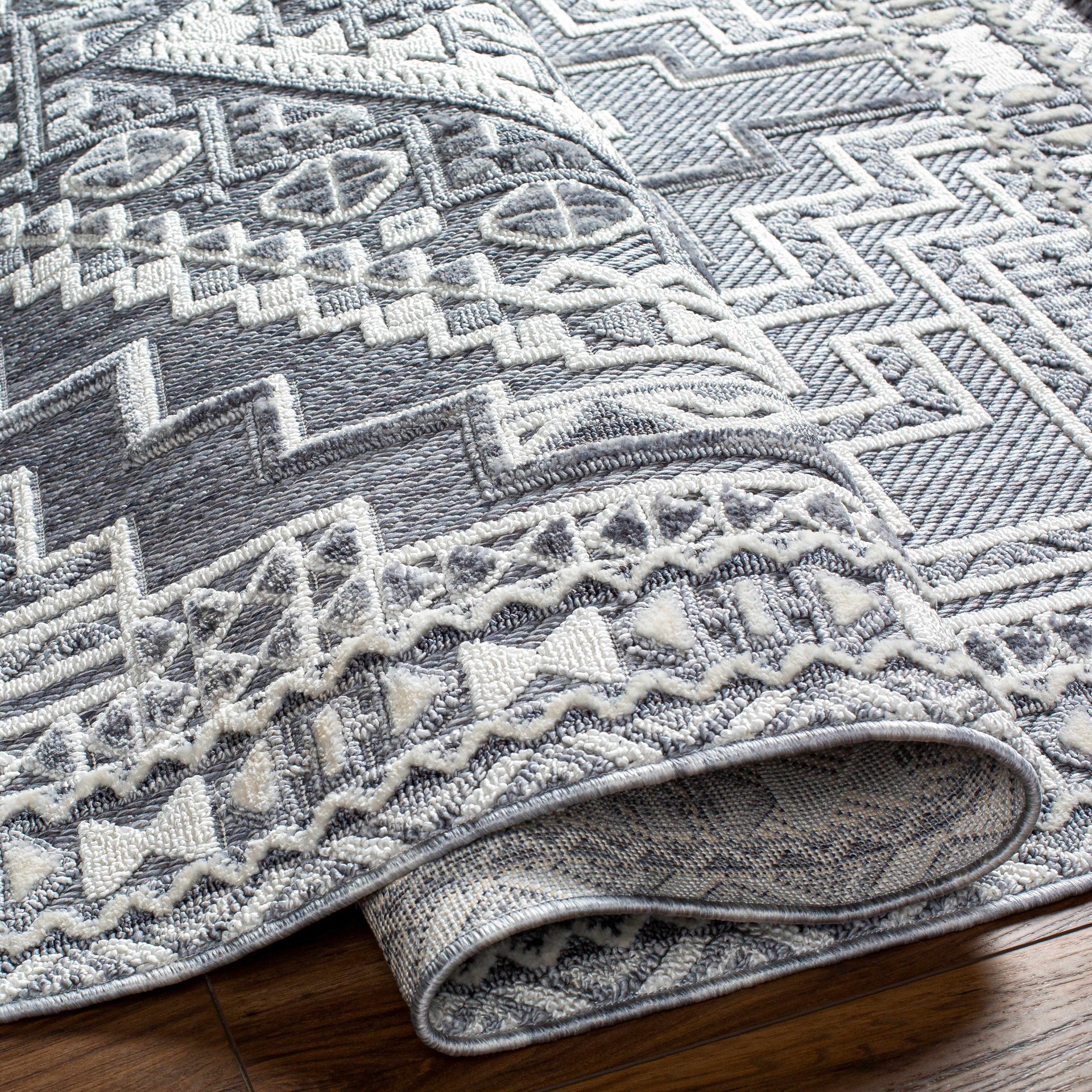 Alya Charcoal Textured Area Rug - Mercantile Mountain