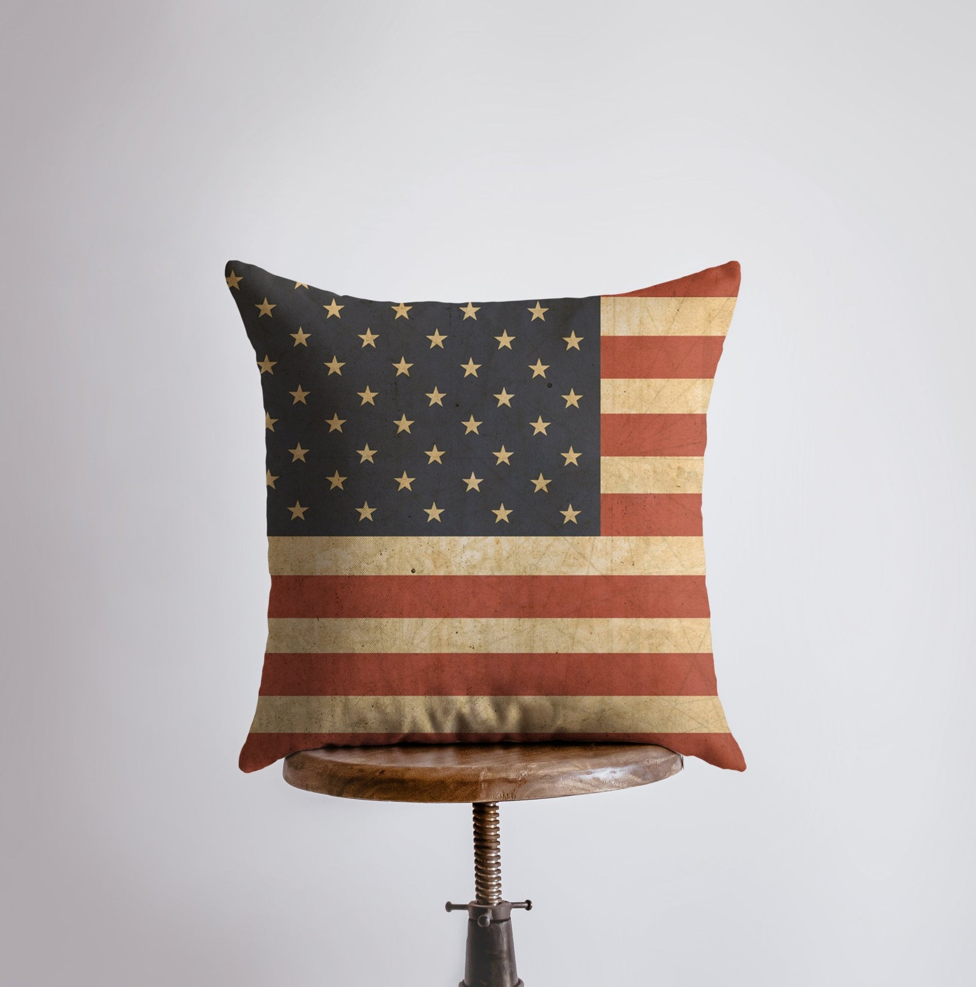 Grunge | American Flag | Pillow Cover | Throw Pillow | Home Decor | - Mercantile Mountain